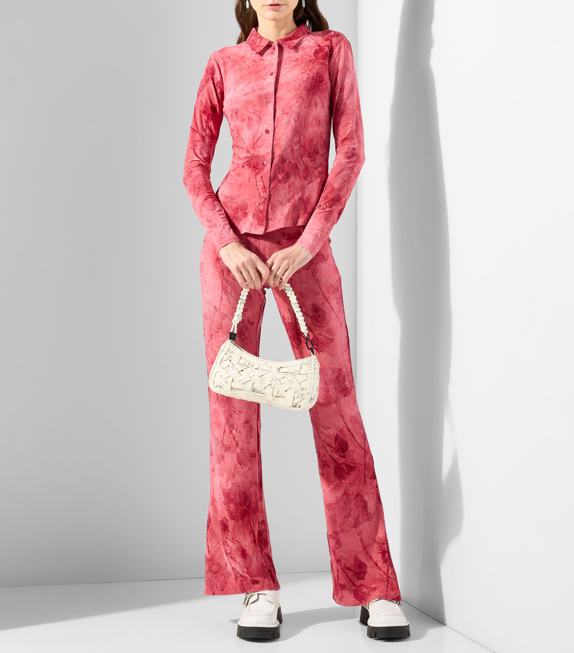 Blusa estampada manga larga Mujer